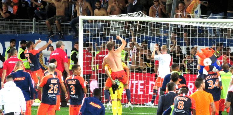 Joie victoire équipe MHSC | AllezPaillade.com
