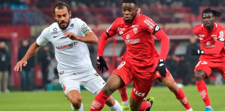 Stephy Mavididi | AllezPaillade.com
