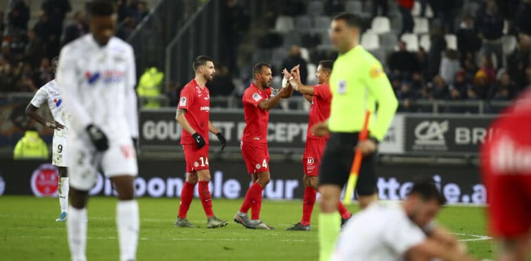 joie Damien Le Tallec (Montpellier) / Vitorino Hilton (Montpellier) et Daniel Congre (Montpellier) deception Amiens FOOT | AllezPaillade.com