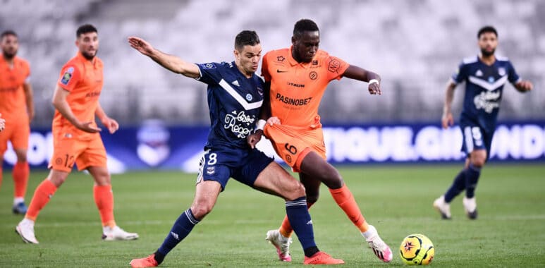 08 HATEM BEN ARFA (BOR) - 06 JUNIOR SAMBIA (MHSC) FOOTBALL : Bordeaux vs Montpellier - Ligue 1 Uber Eats - 07/11/2020 F | AllezPaillade.com