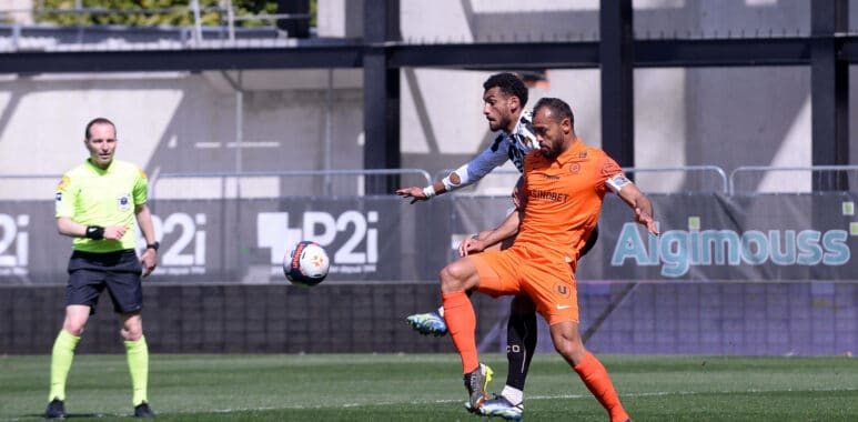 10 ANGELO FULGINI (SCO) - 04 VITORINO HILTON (MHSC) FOOTBALL : Angers vs Montpellier - Ligue 1 Uber Eats - 04/04/2021 FE | AllezPaillade.com