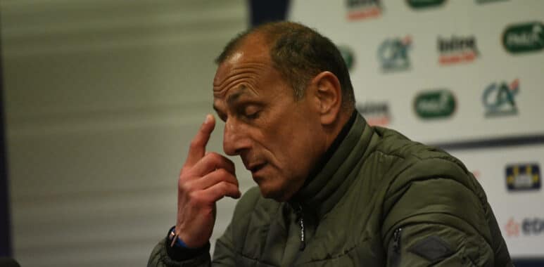 Michel Der Zakarian - entraineur Montpellier FOOTBALL : Chateaubriant vs Montpellier - Coupe de France - 07/04/2021 Rona | AllezPaillade.com