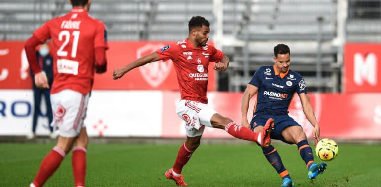 Daniel Congre ( 3 - Montpellier ) - Steve MOUNIE ( 15 - Brest ) - FOOTBALL : Brest vs Montpellier - Ligue 1 - Brest - 20 | AllezPaillade.com