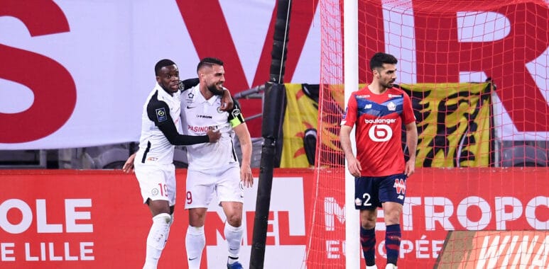 JOIE - FAIR PLAY - 09 ANDY DELORT (MHSC) - 19 STEPHY ALVARO MAVIDIDI (MHSC) FOOTBALL : Lille vs Montpellier - Ligue 1 Ub | AllezPaillade.com
