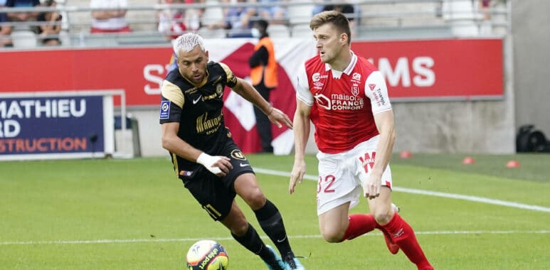 32 THOMAS FOKET (SDR) - 11 TEJI SAVANIER (MHSC) FOOTBALL : Reims vs Montpellier - Ligue 1 Uber Eats - 15/08/2021 FEP/Pan | AllezPaillade.com