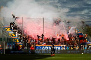 Ultras Armata fumigène clermont parcage | AllezPaillade.com