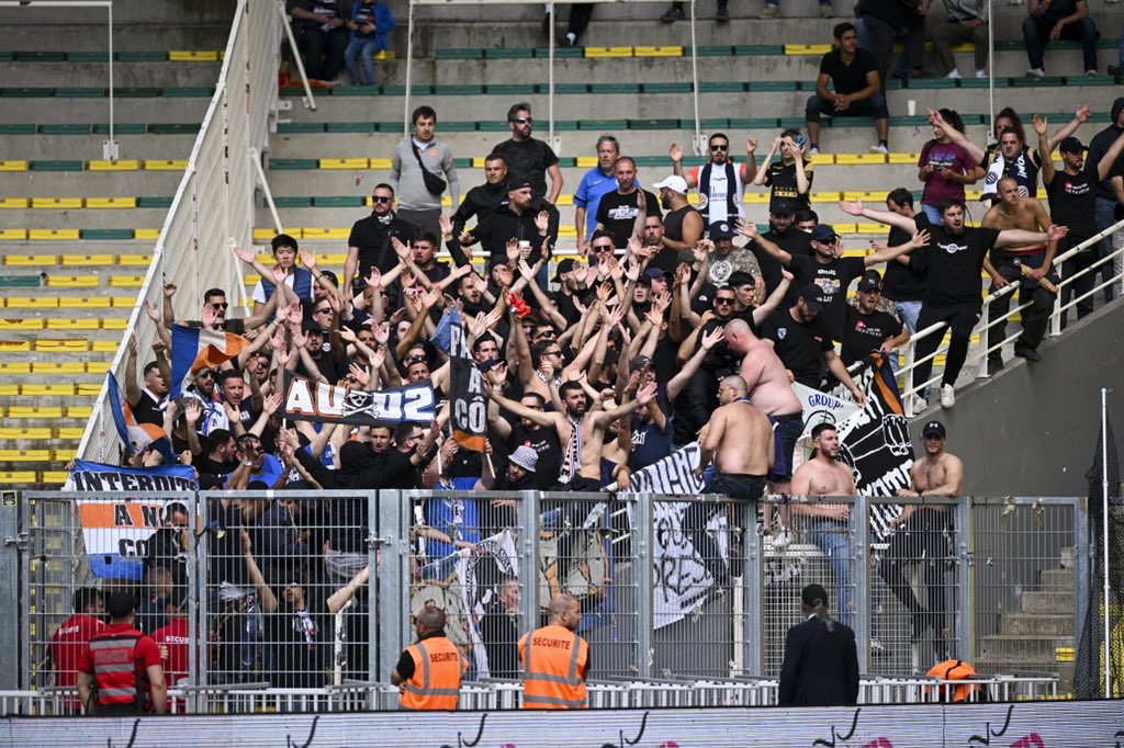 Parcage Ultras Nantes | AllezPaillade.com