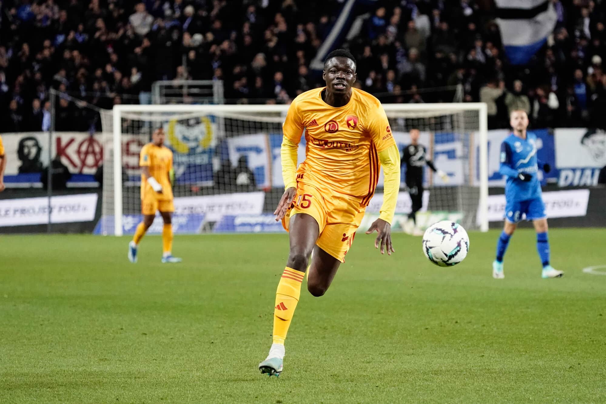 [Mercato] Maxime Raynaud « SergePhilippe Raux Yao, une très grosse