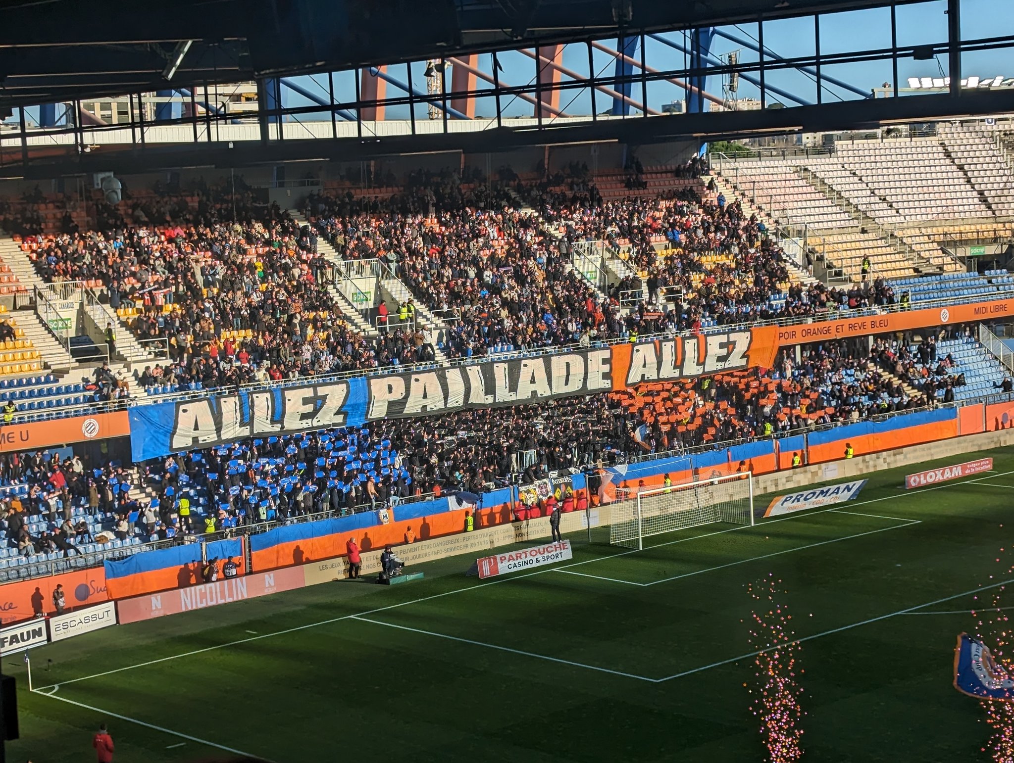 [MHSCOL] La (bonne) affluence face à l’Olympique Lyonnais et le tifo