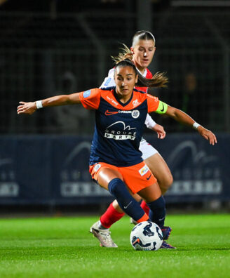 F&eacute;minines, Sonia Ouch&egrave;ne