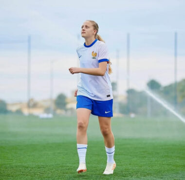 Féminines, Rosalie Chaine