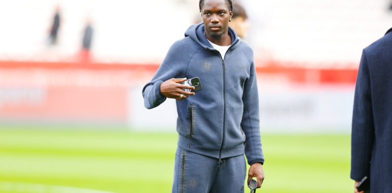 Junior Ndiaye OGC Nice v Montpellier Herault SC - Ligue 1 McDonalds 20242025 | AllezPaillade.com