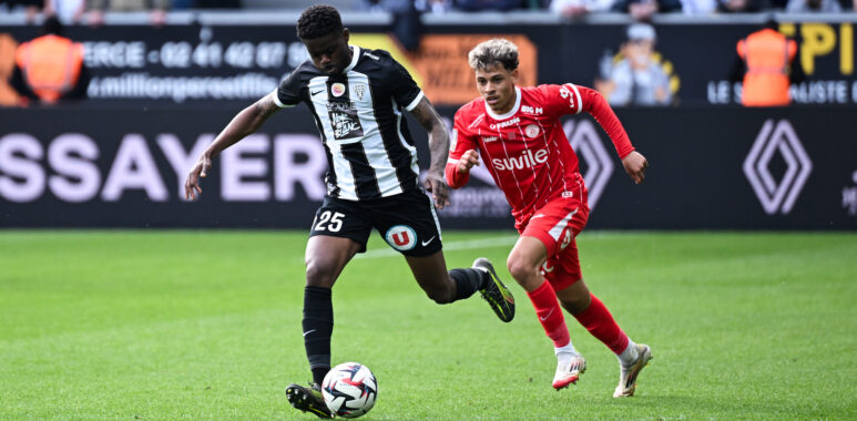 Fayad Angers SCO v Montpellier Herault SC - Ligue 1 McDonalds 20242025 | AllezPaillade.com