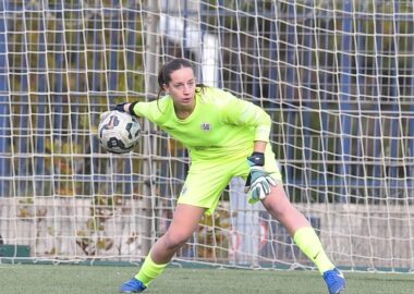 Féminines, Lauryne Chevray