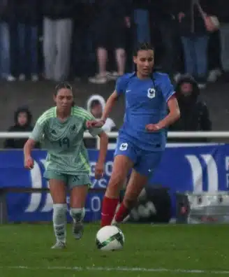 Féminines, Bouchra Kharafi | AllezPaillade.com Féminines, Bouchra Kharafi