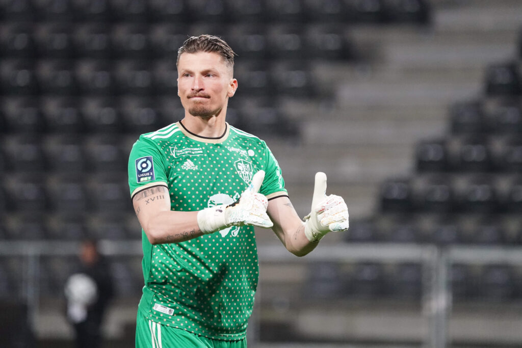 mathieu michel Angers SCO v AC Ajaccio - Ligue 2 BKT | AllezPaillade.com