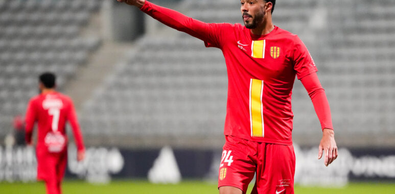Paris FC v FC Martigues - Ligue 2 BKT 20242025 | AllezPaillade.com