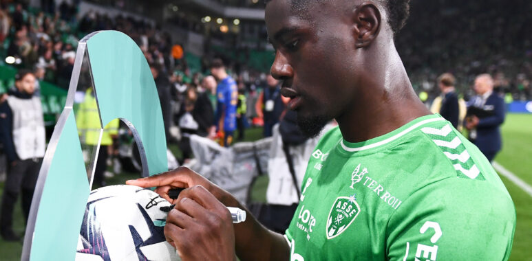 AS Saint-Etienne v Rodez Aveyron Football - Ligue 2 BKT 20232024 - Playoffs 2 | AllezPaillade.com