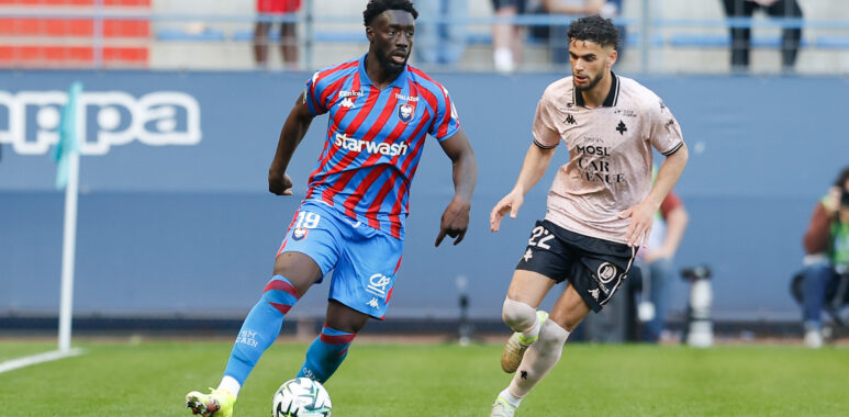 Stade Malherbe Caen v FC Metz - Ligue 2 BKT 20242025 | AllezPaillade.com