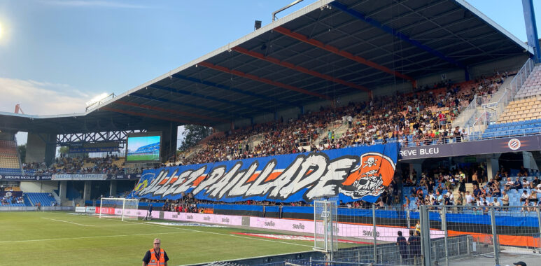 Tifo Butte Paillade Ultras | AllezPaillade.com 046D8D1C-E691-47D8-8D14-908E0EE8F7B4
