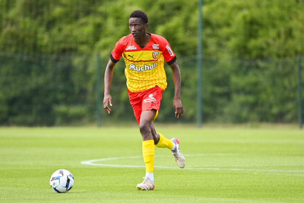 Paris Football Club v Racing Club de Lens - Friendly Match | AllezPaillade.com