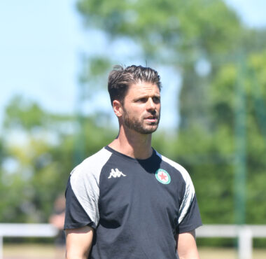 Grégory Poirier (Red Star) : “À l’image d’une équipe comme Lorient l’année dernière, Montpellier est une équipe qui est armée”