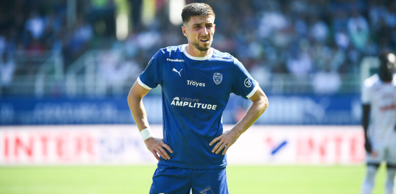 ESTAC Troyes v Montpellier Herault SC - Ligue 2 BKT 20252026 | AllezPaillade.com