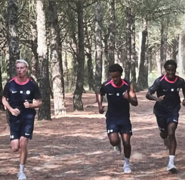 Premier entraînement avec les professionnels pour Fayssal El Mahboub