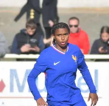 F&eacute;minines, K&eacute;liah Joyeux