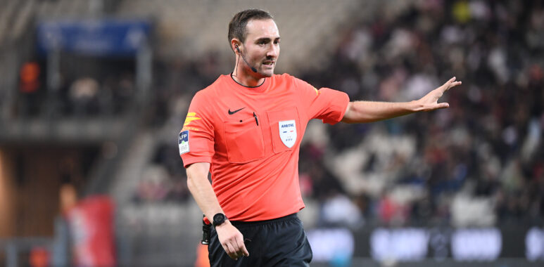 Grenoble Foot 38 v Pau FC - Ligue 2 BKT 20252026 | AllezPaillade.com