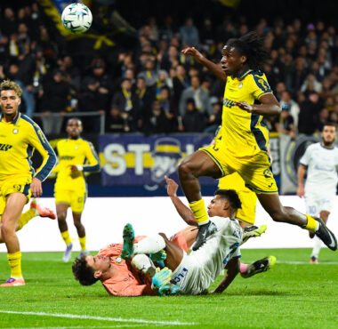 Pau FC, joyeux bordel dans le Béarn