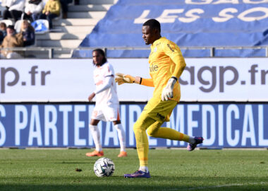 Simon Ngapandouetnbu Grenoble Foot 38 v Montpellier HSC - Ligue 2 BKT 20252026 | AllezPaillade.com