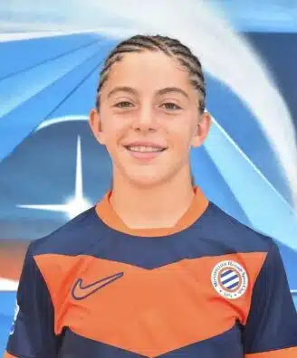 F&eacute;minines, Anna Rose Humbert