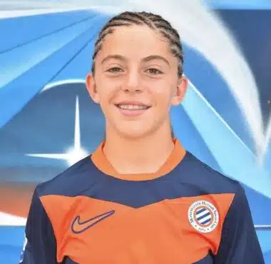 F&eacute;minines, Anna Rose Humbert