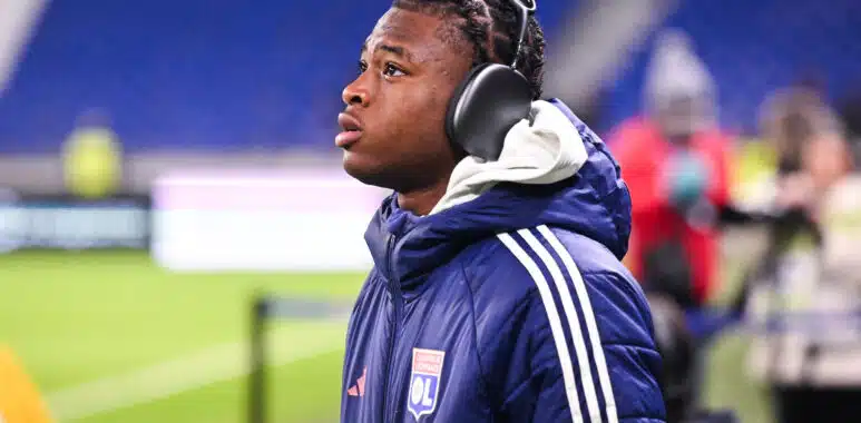 Molebe Olympique Lyonnais v Toulouse FC - Ligue 1 MCDonalds 20242025 | AllezPaillade.com