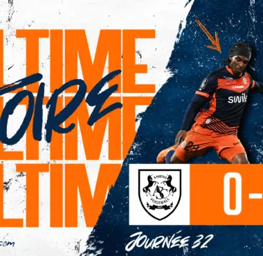 Banner announcing full-time victory: score 0-2 with team crests on an orange band and players in orange and navy kits.